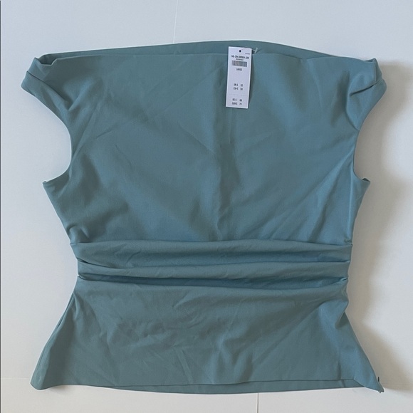 Abercrombie & Fitch Tops - NEW Abercrombie & Fitch Sage Green Blouse Size L